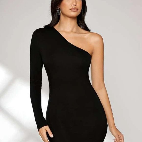 Black One Shoulder Tassel Hem Dress - Picture 4 of 4